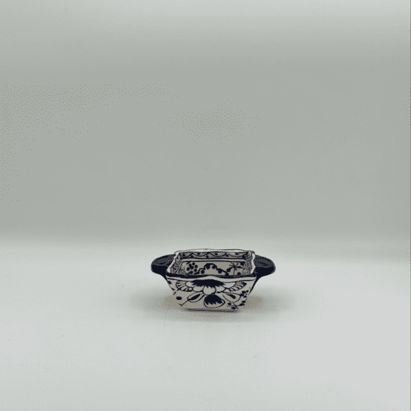 Mini square serving bowl