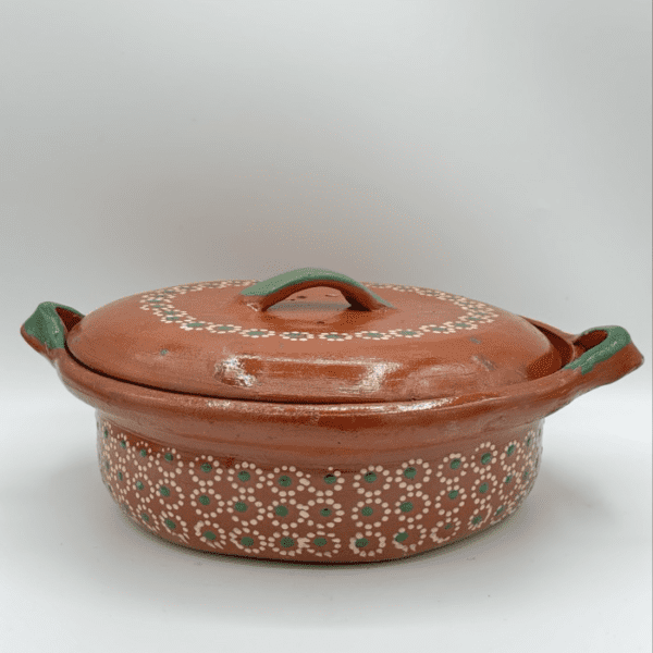 Clay Casserole Lg